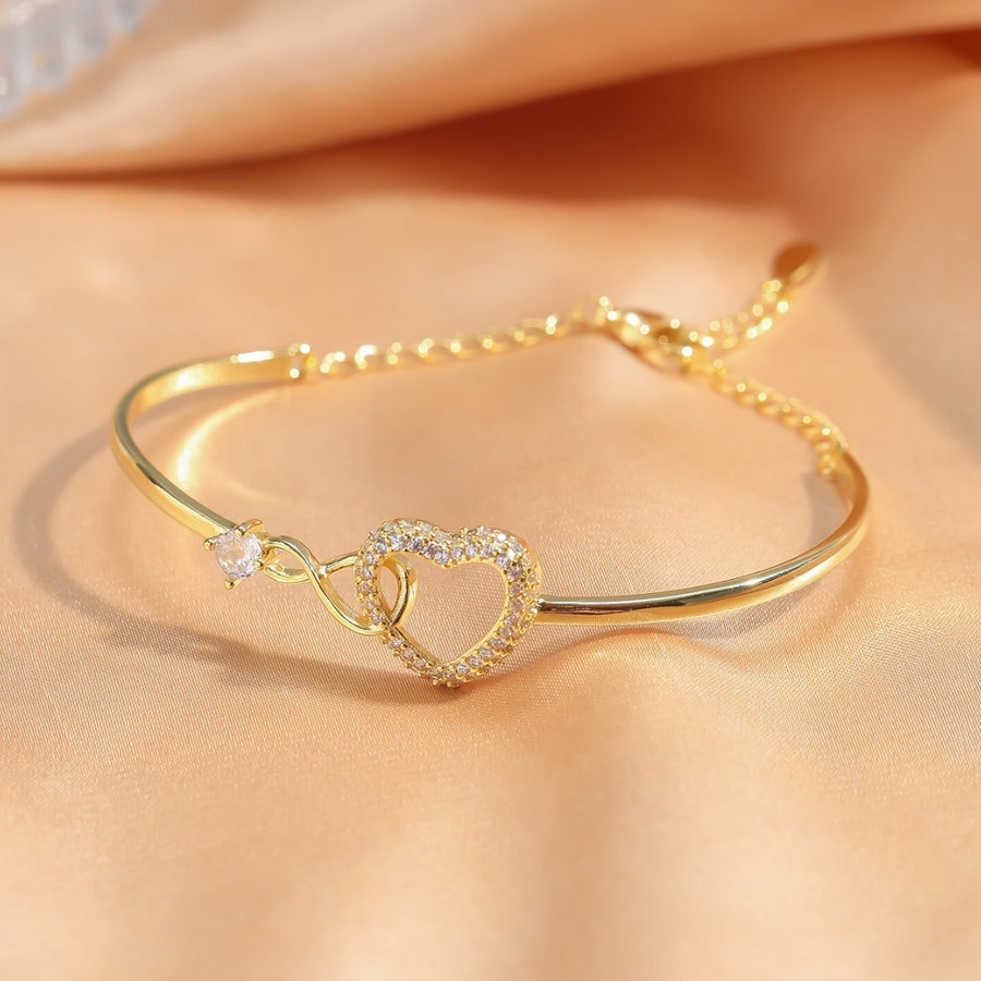 Zircon Heart Open Cuff Bracelet – Elegant Adjustable Accessory for Every Occasion